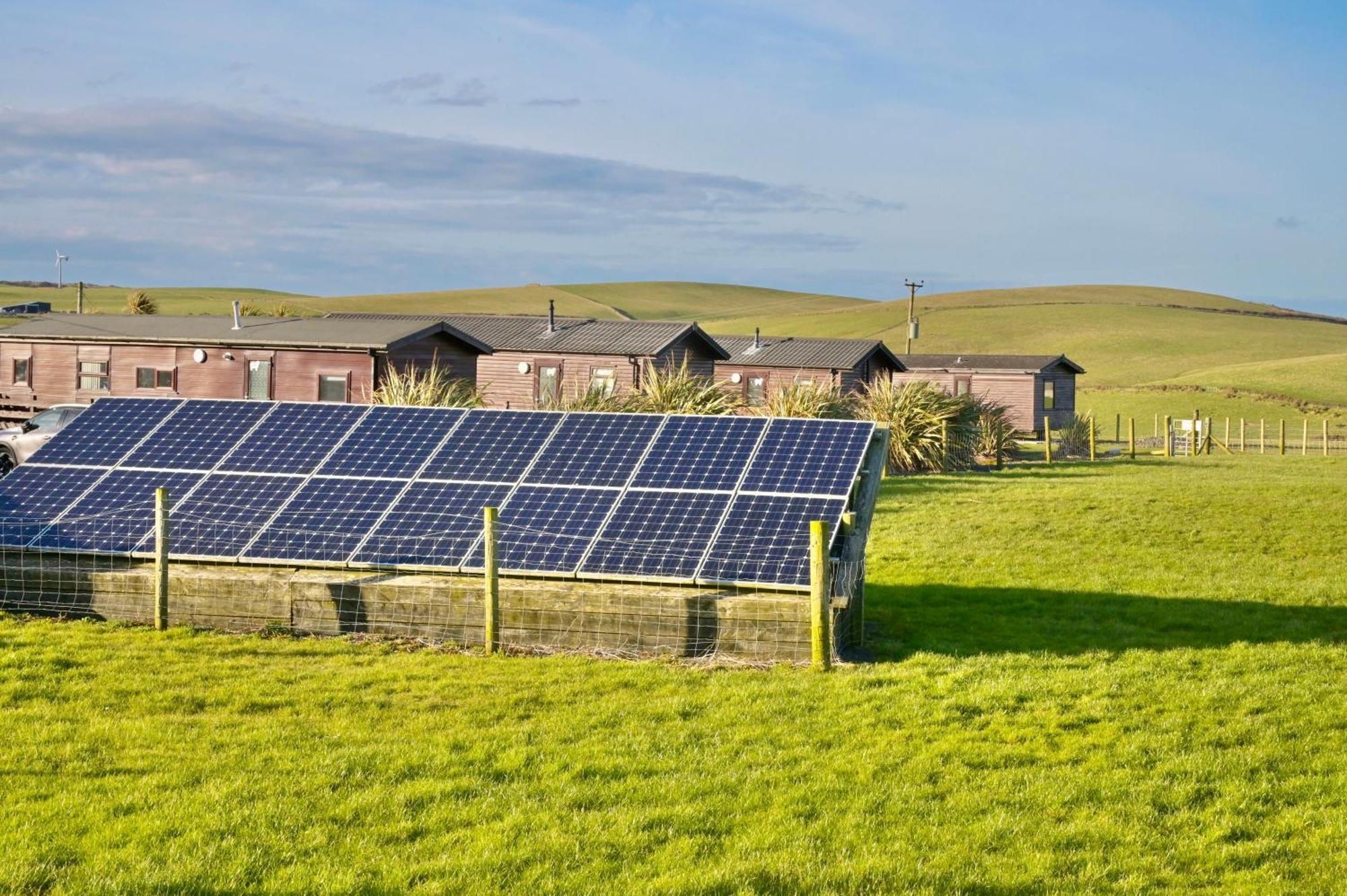 Lodge Cabin With Fabulous Views - Farm Holiday Stranraer Exterior foto